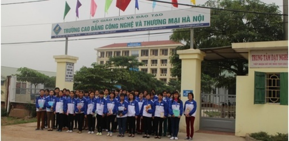 Cao đẳng Công nghệ và Thương mại Hà Nội