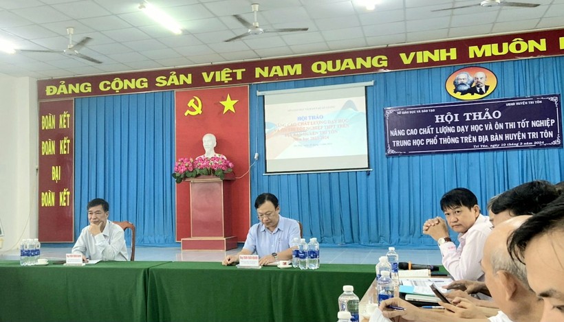 An Giang: Hội thảo nâng chất lượng dạy học và ôn thi tốt nghiệp THPT năm 2024