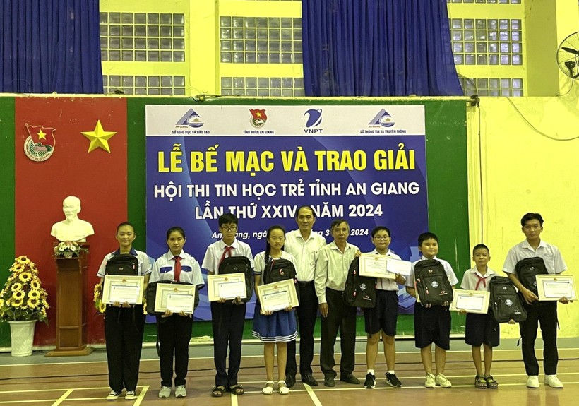 Hơn 120 học sinh tham dự Hội thi Tin học trẻ tỉnh An Giang lần thứ XXIV