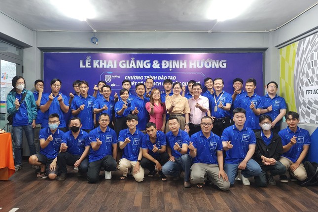 Khởi nguyên tương lai: FPT Jetking khai giảng lớp đầu tiên ngành Thiết kế vi mạch bán dẫn quốc tế