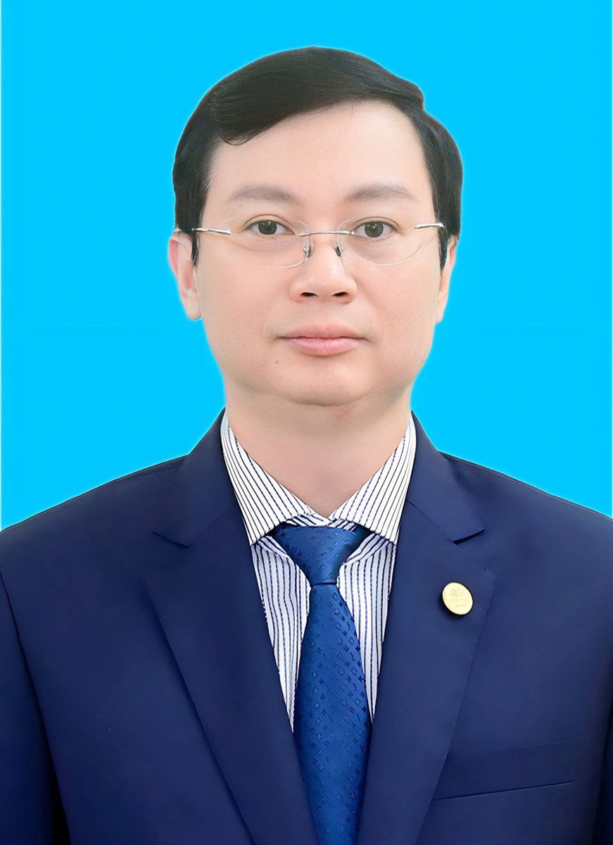 PGS.TS Nguyễn Văn Hiền được bổ nhiệm làm Chủ tịch Hội đồng Trường Đại học Sư phạm Hà Nội