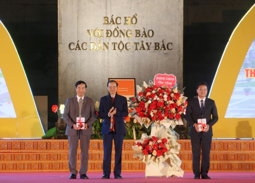 Thứ trưởng Phạm Ngọc Thưởng chúc mừng Sơn La có 'Thành phố học tập toàn cầu'